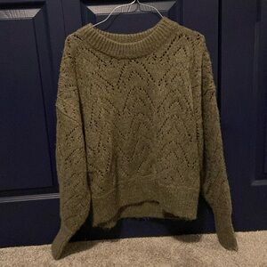 Green Old Navy Sweater